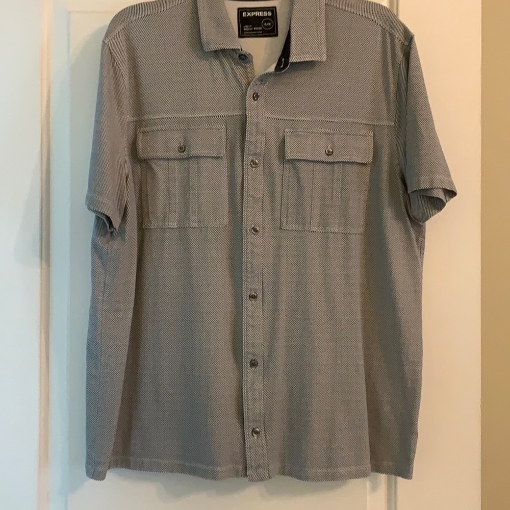 Express Men button up polo